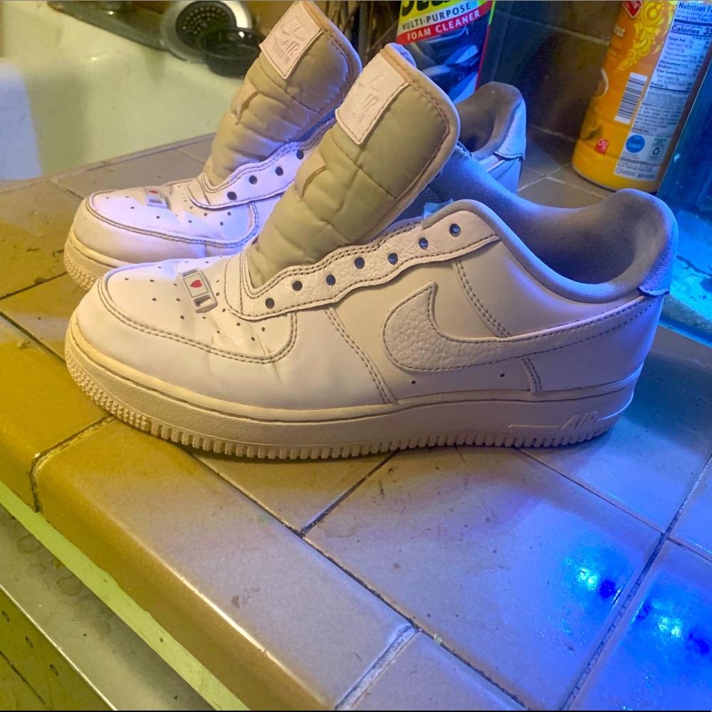Nike air force’s Rare baby pink color